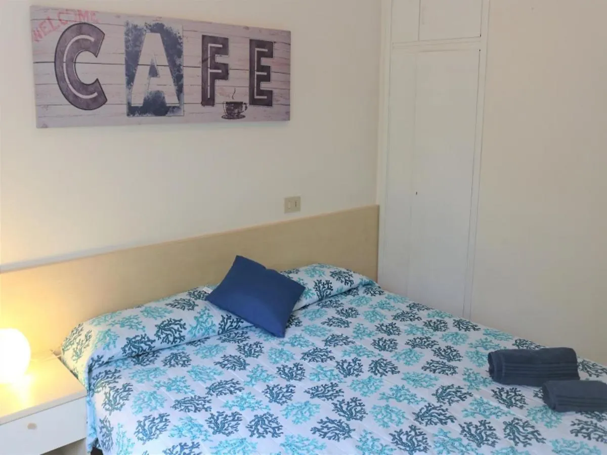 Modern Flat On The Shores Of Bibione 0*,