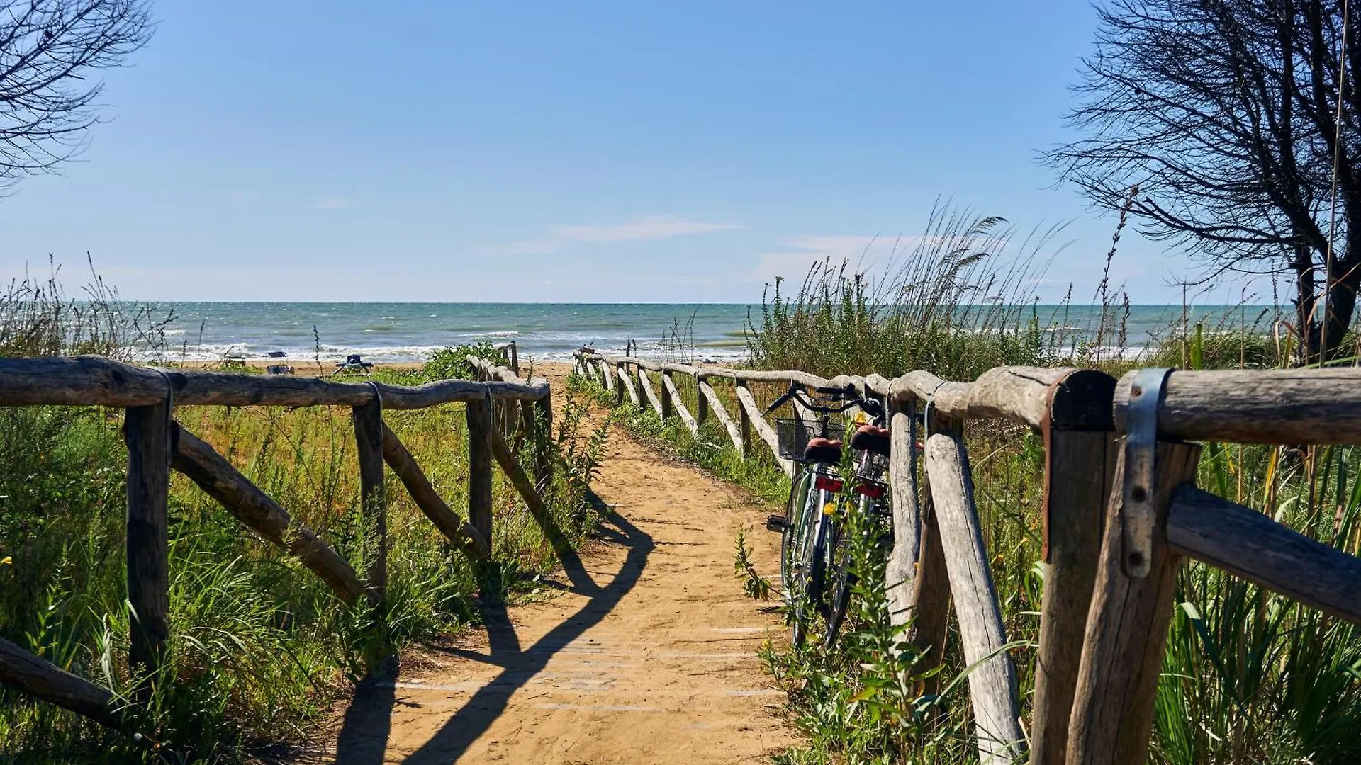 Modern Flat On The Shores Of Bibione 0*,
